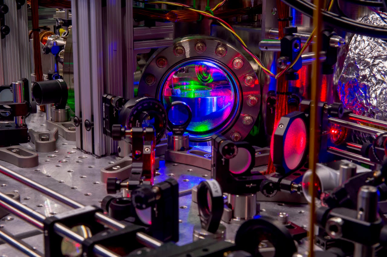 Experimental optical setup in physics lab