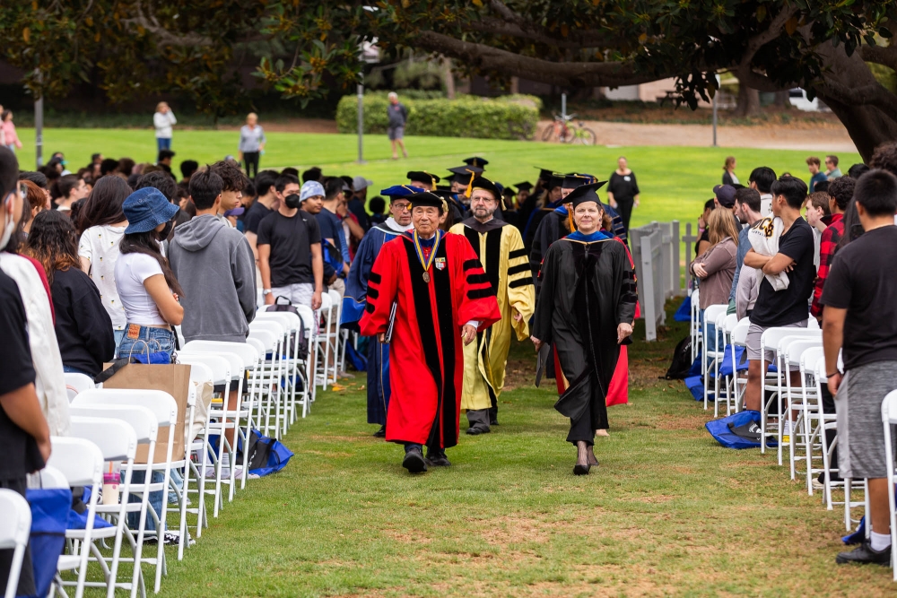 distinguished faculty and Chancellor Yang